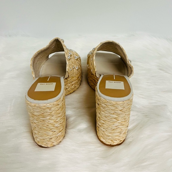 Dolce Vita Elora Pearl Light Natural Raffia Platform Slide Sandals In Tan - Picture 10 of 14